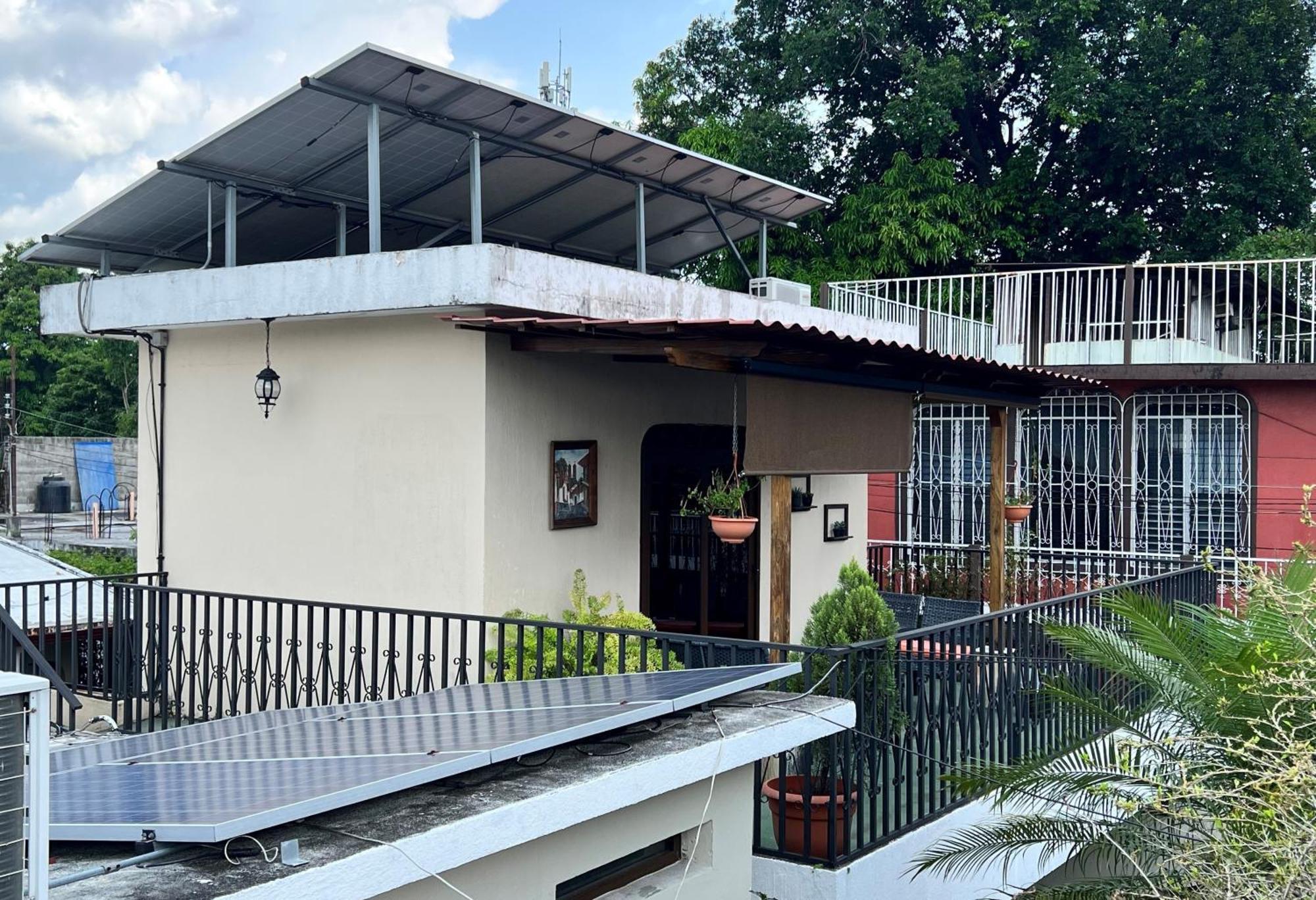 El Meson De Los Abuelitos Retalhuleu Zewnętrze zdjęcie